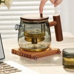 Theiere-en-Verre-et-Bois-avec-Infuseur-a-bouton-400ml-1691356823764_a8ed7ba4-f1f9-4ef7-809d-2bcedee52120